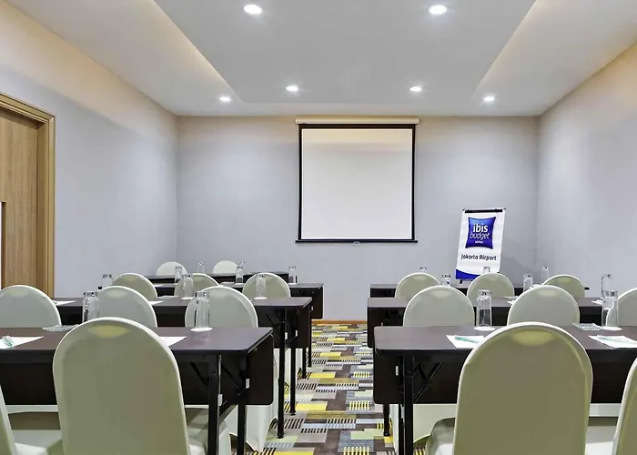 Ibis Budget Jakarta AirportAirport Hotel